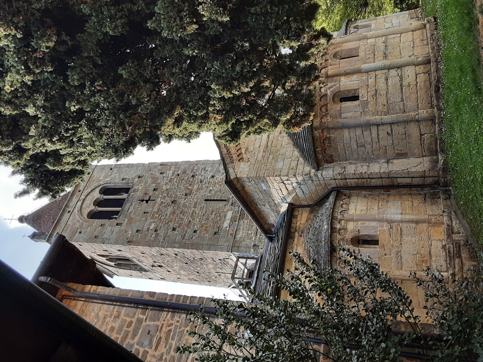 Abbey iz Sant'egidia u Fontanelli - Fontanella | Secret World Trip Planner