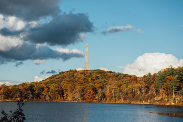 High Point Mountain: A Summit of Natural Beauty and Panoramic Views in New Jerse - Montague | Secret World Trip Planner