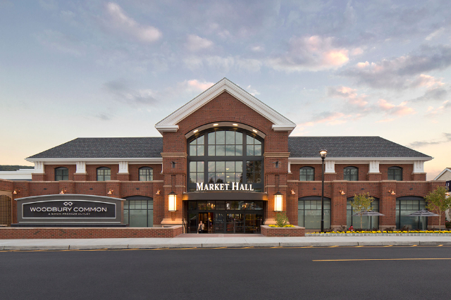Woodbury Common Premium Outlets: A Shopaholic's Dream Just Outside NYC - Woodbury | Secret World Trip Planner