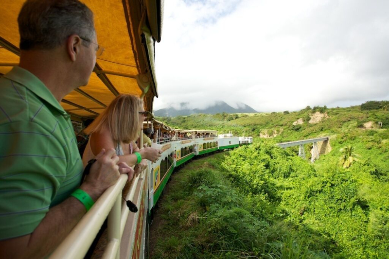 Calea ferată pitorească St Kitts - Basseterre | Secret World Trip Planner
