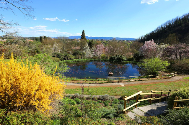 Der schöne Viatori-Garten in Gorizia - Gorizia | Secret World Trip Planner