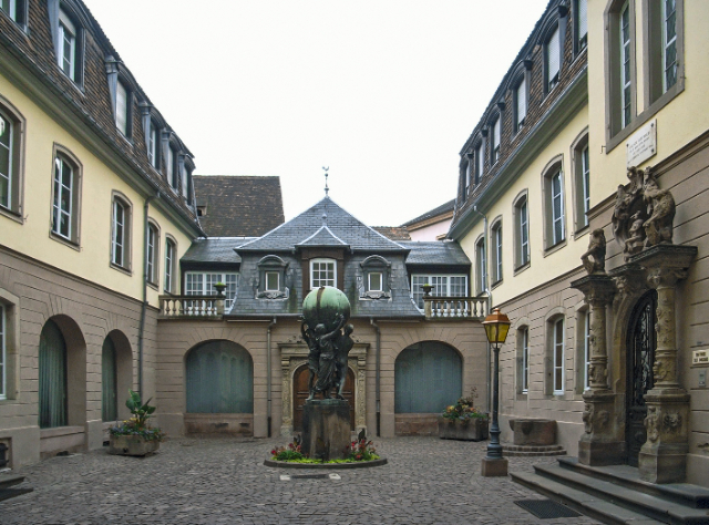 Muzeum Bartholdiego - Colmar | Secret World Trip Planner