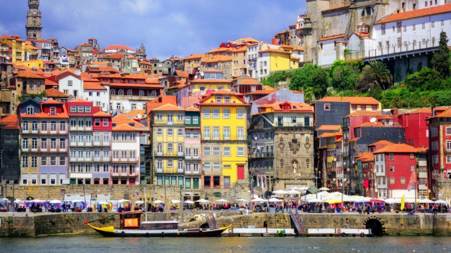 Godere di un tour a piedi BlueDragon a Porto Portogallo — Porto