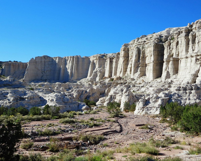 Quadrato bianco - Plaza Blanca | Secret World Trip Planner