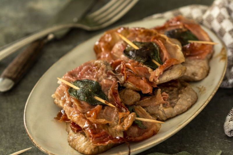 Saltimbocca alla Romana - Roma | Secret World Trip Planner