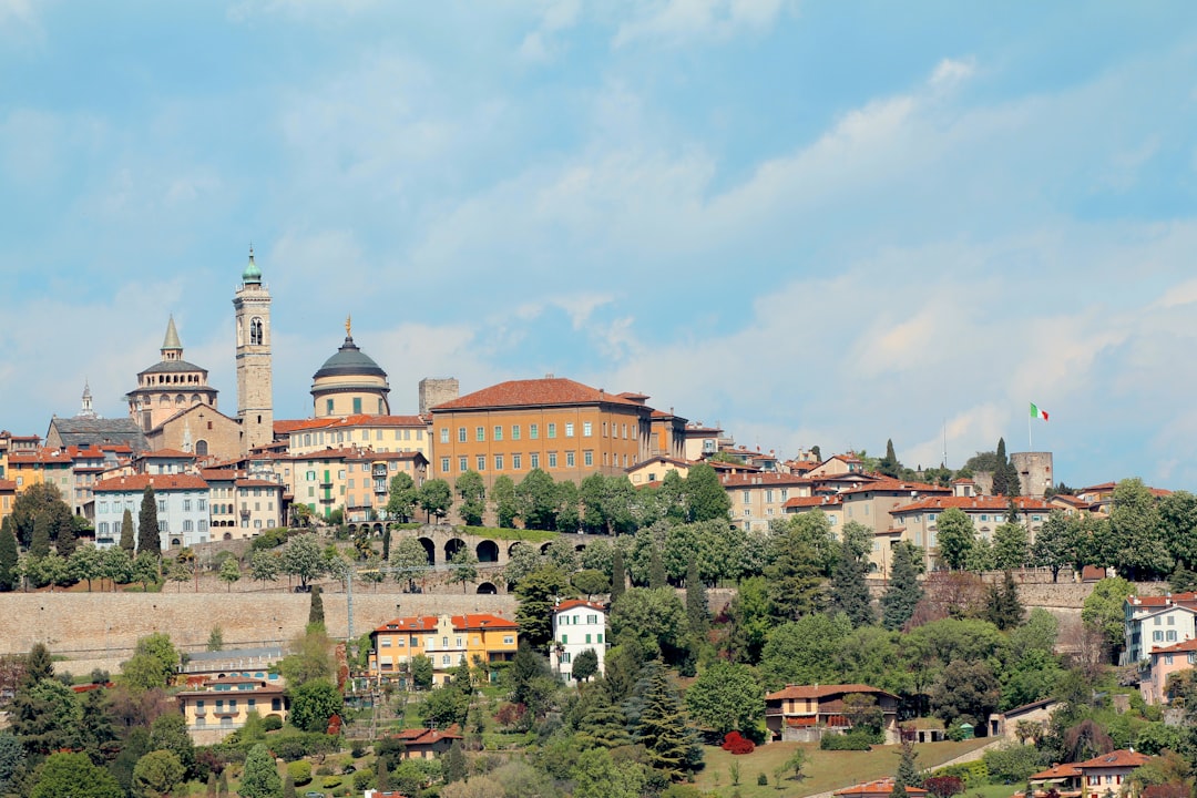 Bergame et la Campanone - Bergamo | Secret World Trip Planner