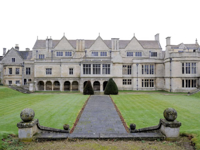 Apethorpe Palace - Apethorpe | Secret World Trip Planner