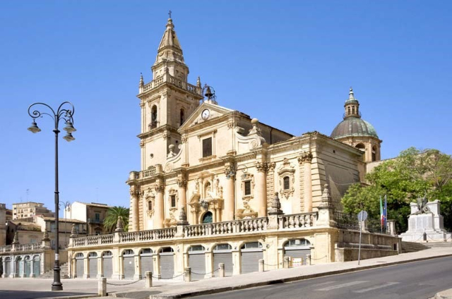 Kathedrale von St. Johannes dem Täufer - Ragusa | Secret World Trip Planner