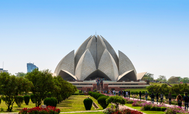 தாமரை கோயில் - New Delhi | Secret World Trip Planner