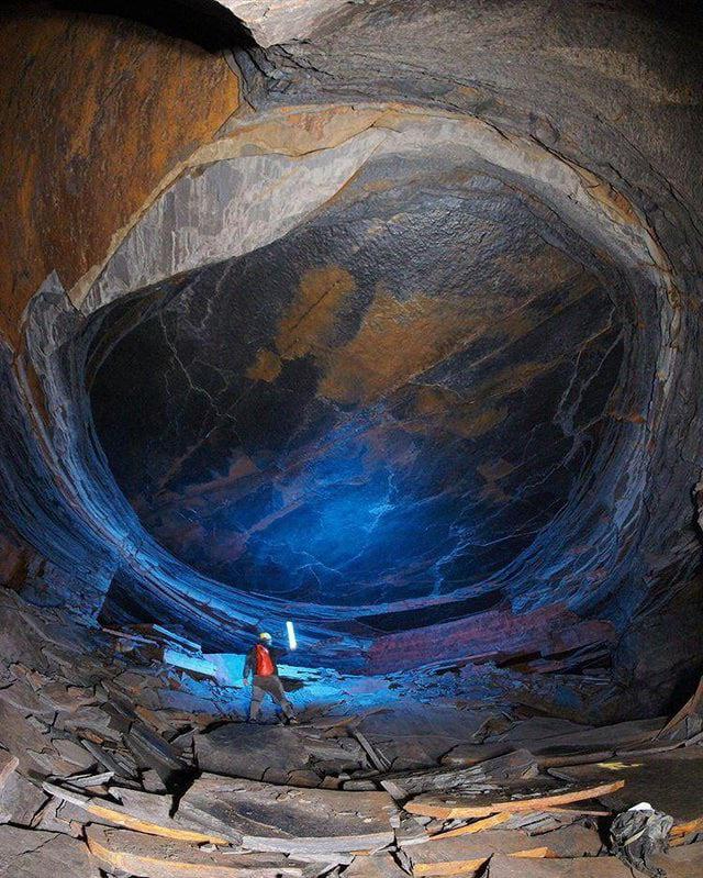 ドラゴンズアイ・ケイブ - Accrington | Secret World Trip Planner