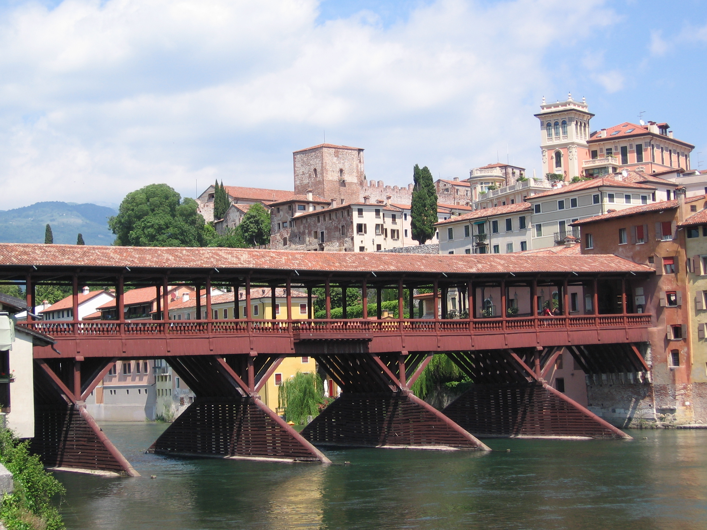 Bassano ko'prigi - Bassano del Grappa | Secret World Trip Planner