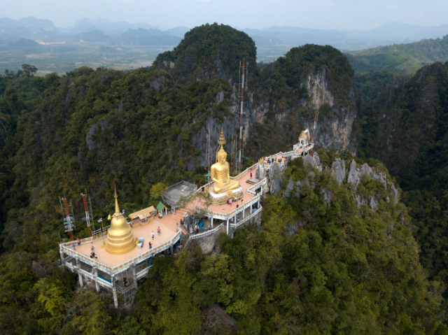 વાટ થામ સુઆ - Tambon Krabi Noi | Secret World Trip Planner