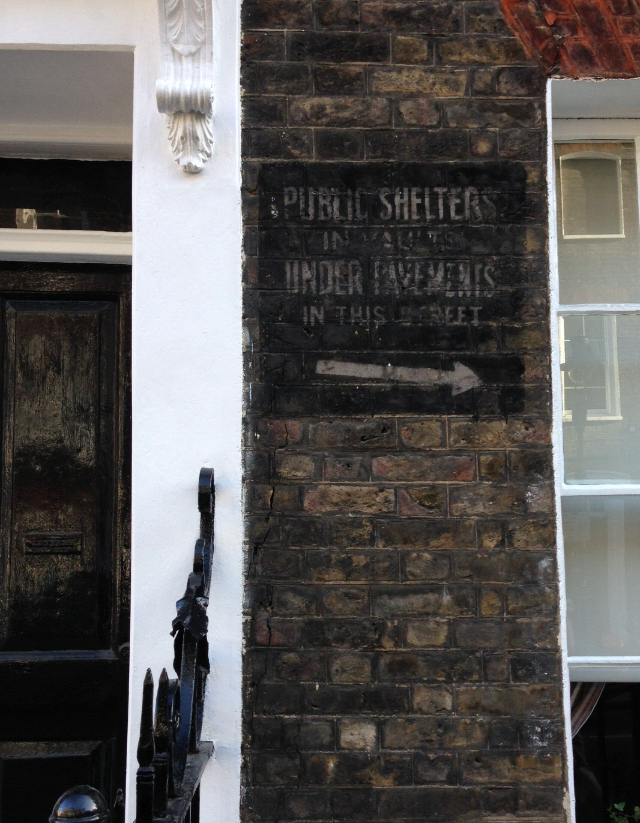 Señal fantasma - Smith Square | Secret World Trip Planner