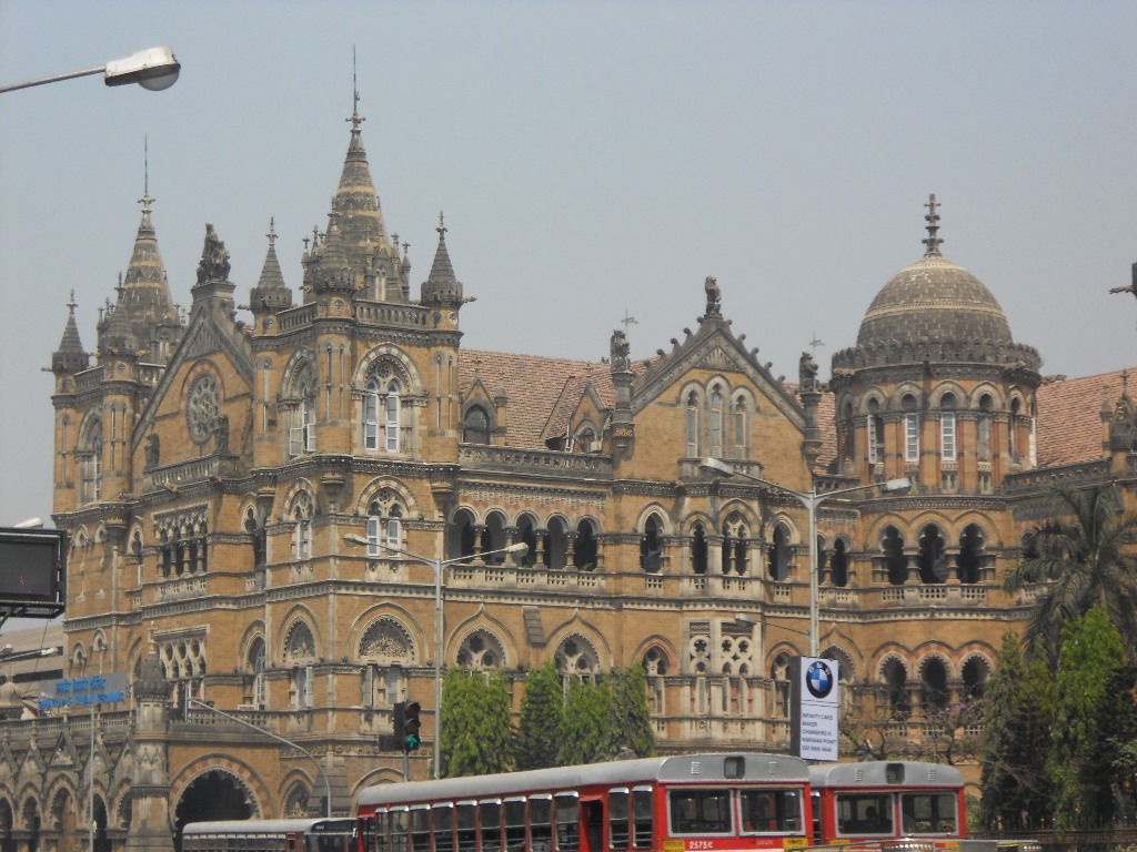 Chhatrapati Shivaji Terminus - Mumbai | Secret World Trip Planner
