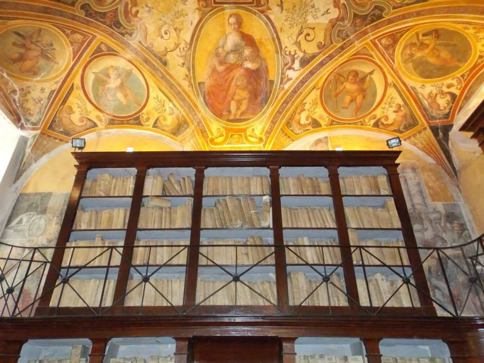 Státní archiv v Neapoli - Napoli | Secret World Trip Planner