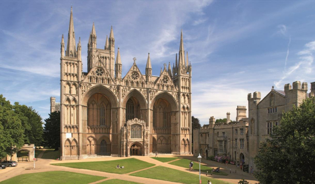 Cattedrale di Peterborough — Minster Precinct
