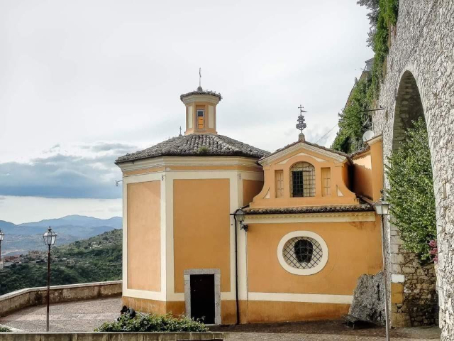 Церква Олівелла - Strada Comunale Dell'Olivella | Secret World Trip Planner