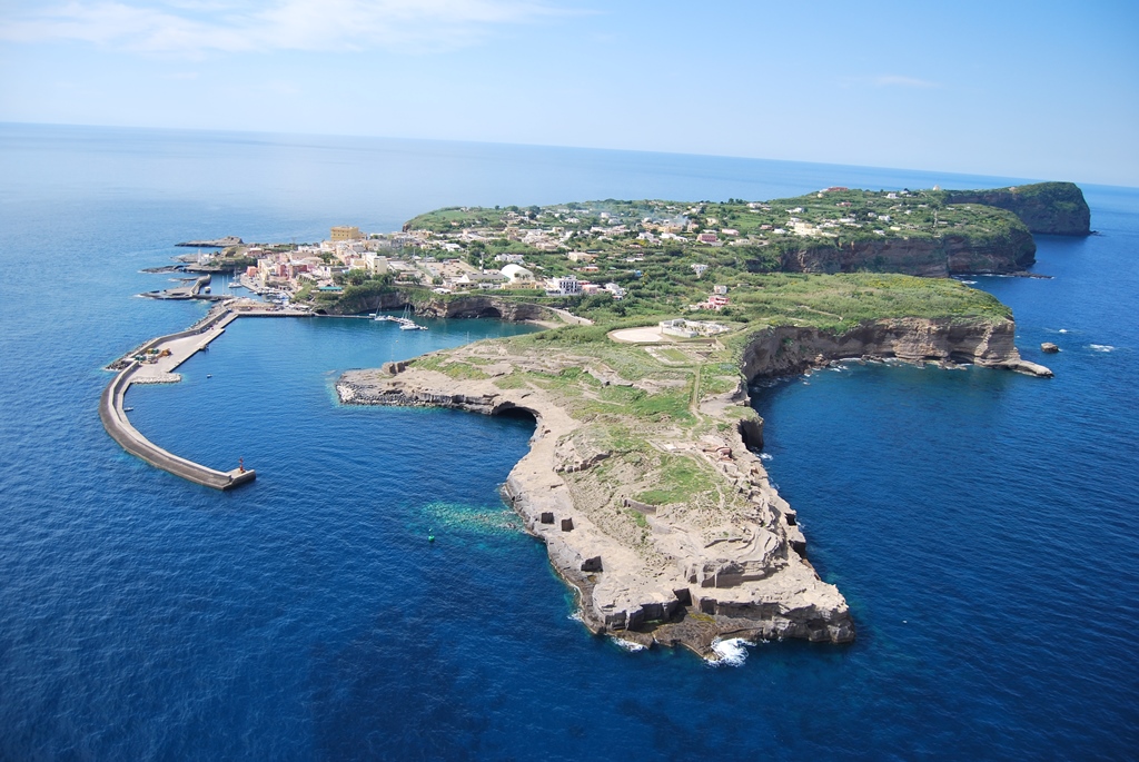 Ventotene saar - Ventotene | Secret World Trip Planner