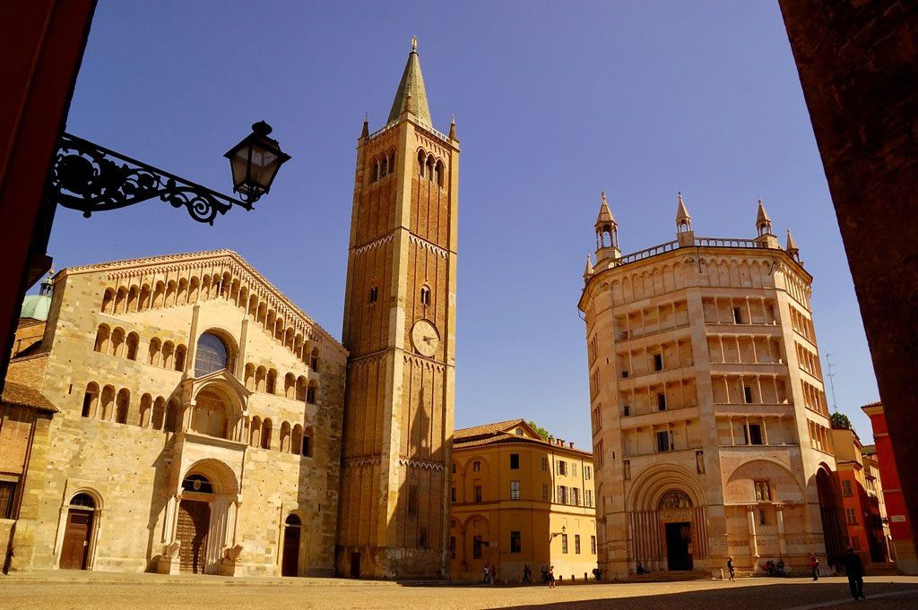 Katedral Parma - Parma | Secret World Trip Planner