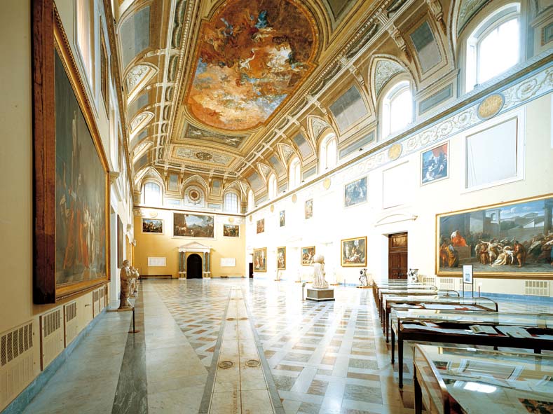 Бузургтарин толори солнечных соат - Napoli | Secret World Trip Planner