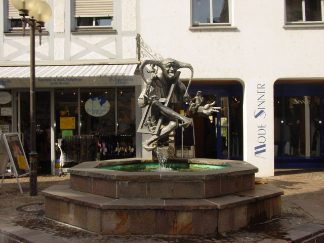 കപ്പെഡെഷ്ലെ ബ്രൂണൻ - Radolfzell am Bodensee | Secret World Trip Planner