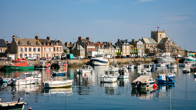 Village of Barfleur - Barfleur | Secret World Trip Planner