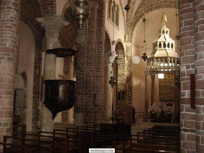 Cathedral of Saint Tryphon - Cattaro | Secret World Trip Planner