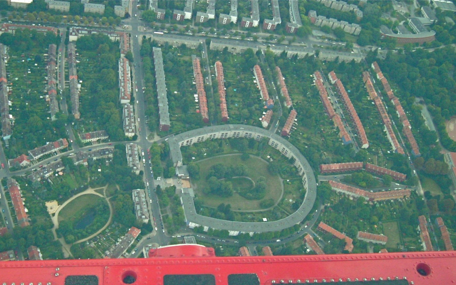 La Hufeisensiedlung è un quartiere residenziale di Berlino - Berlino | Secret World Trip Planner