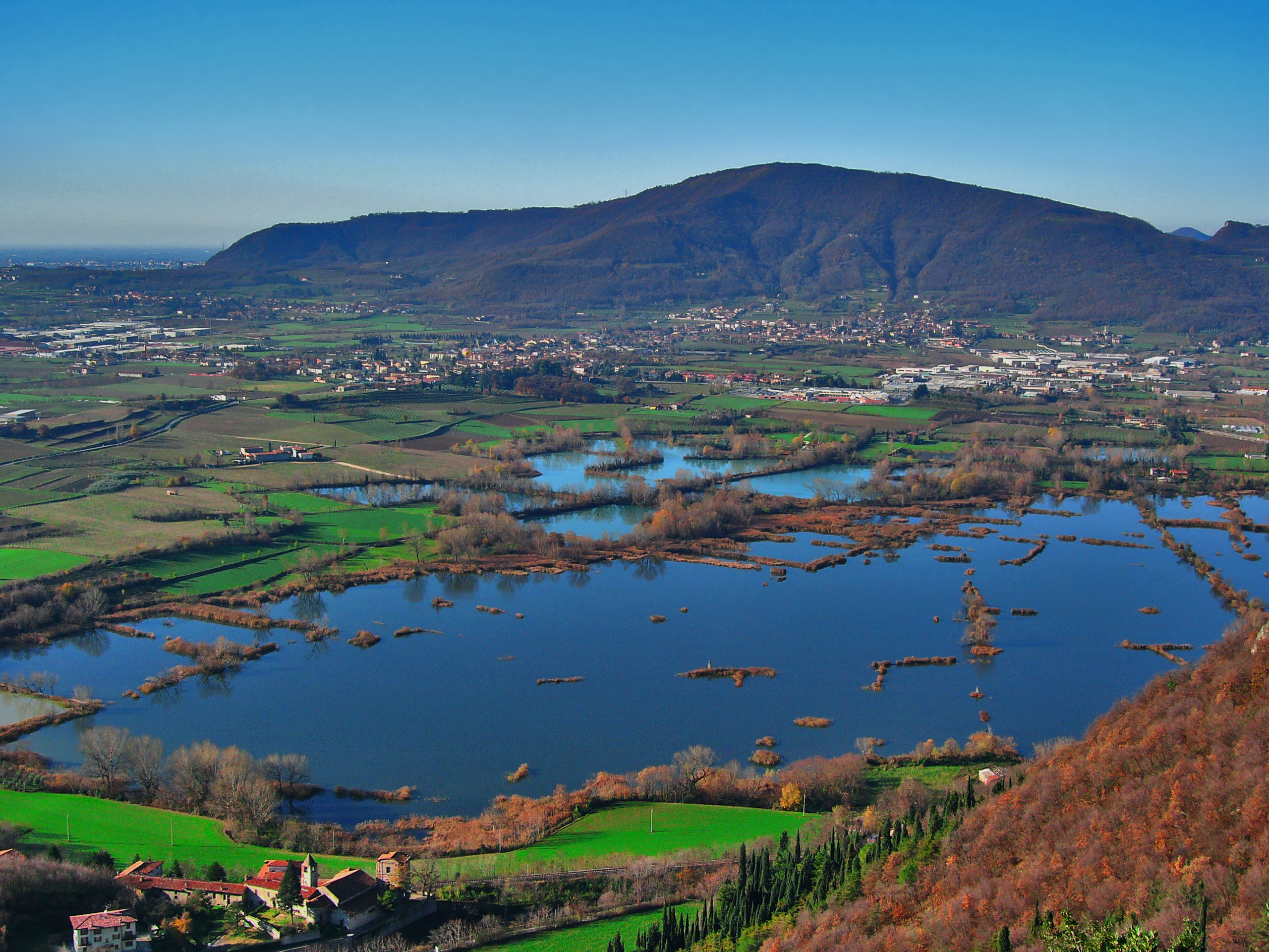 Себінскія тарфянікі - Iseo | Secret World Trip Planner