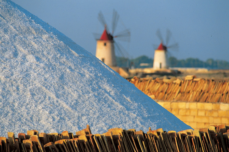 Las salinas de Marsala - Marsala | Secret World Trip Planner