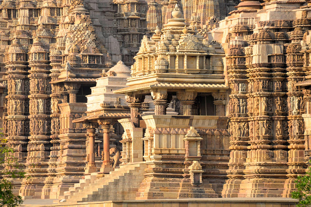 Il sensuale e il sacro: esplorare i templi di Khajuraho, India - Khajuraho | Secret World Trip Planner