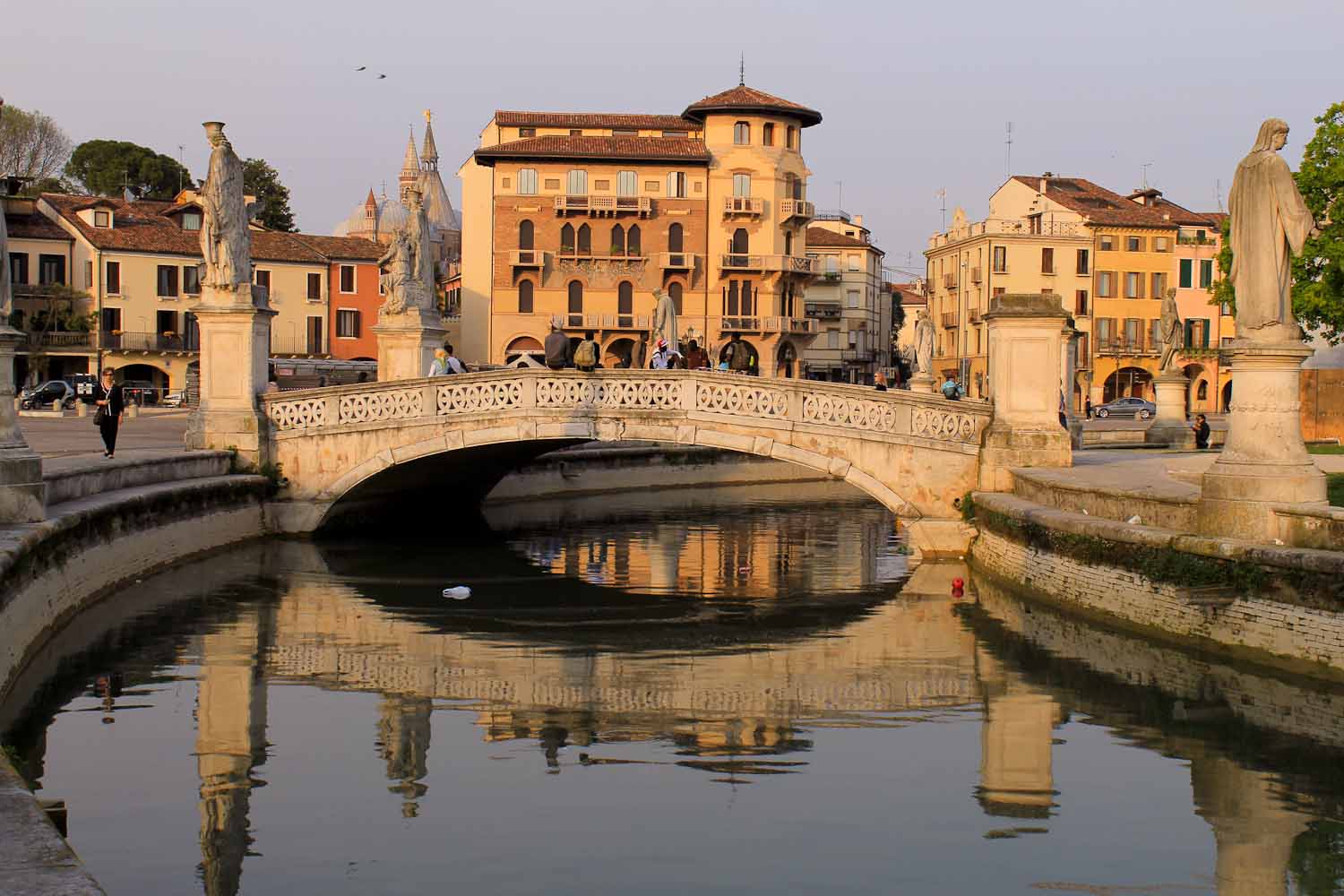 ಮತಗಳನ್ನು - Padova | Secret World Trip Planner