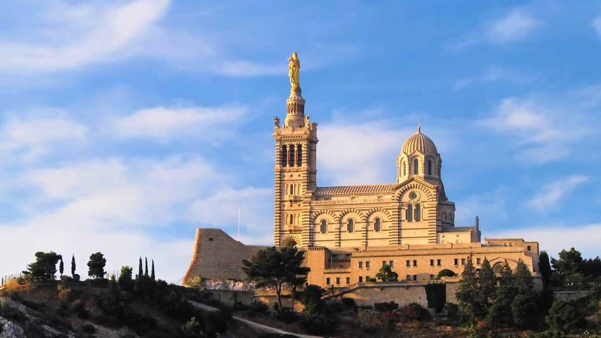 Marsilia și incredibilul Notre-Dame De La Garde - Marseille | Secret World Trip Planner