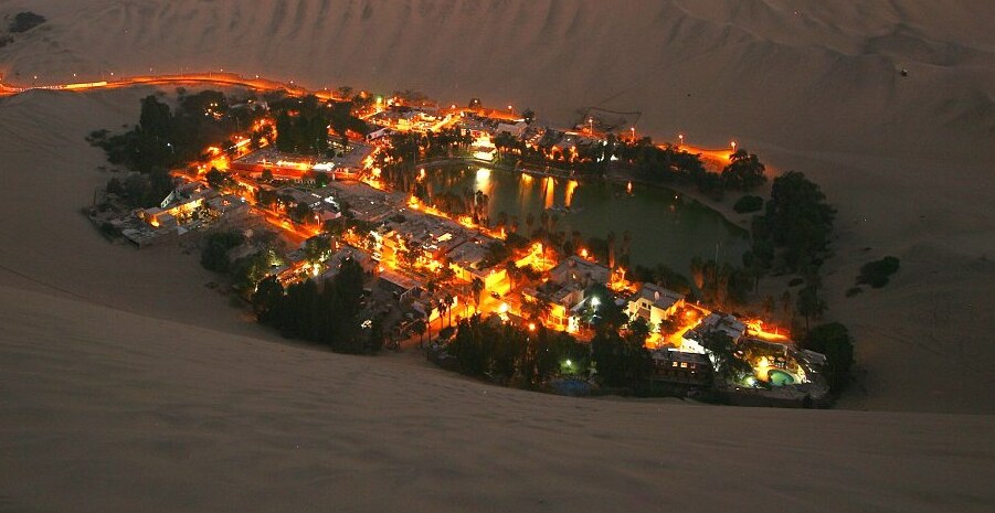 Perù: Huacachina è una vera e propria oasi nel deserto — Huacachina