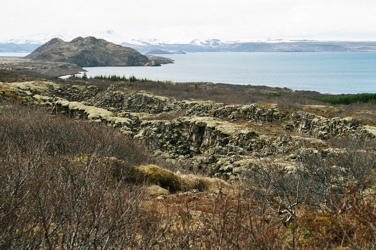 Þingvallavatni,stærsta náttúrulega lake Íslands - Þingvallavatn | Secret World Trip Planner