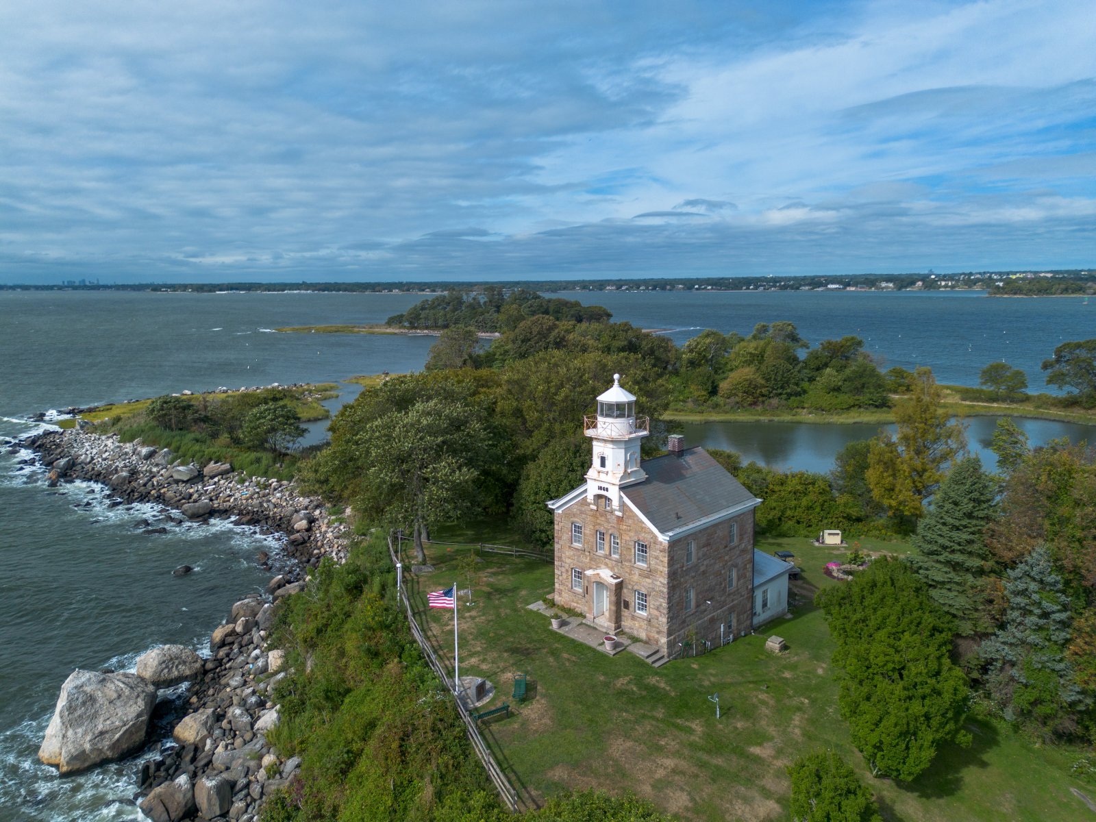 Faro di Great Captain Island - Greenwich | Secret World Trip Planner