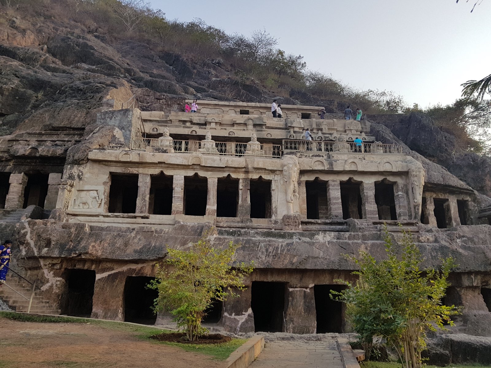 Undavalli Caves ( Vijayawada ) in Andhra Pradesh - Guntur | Secret World Trip Planner