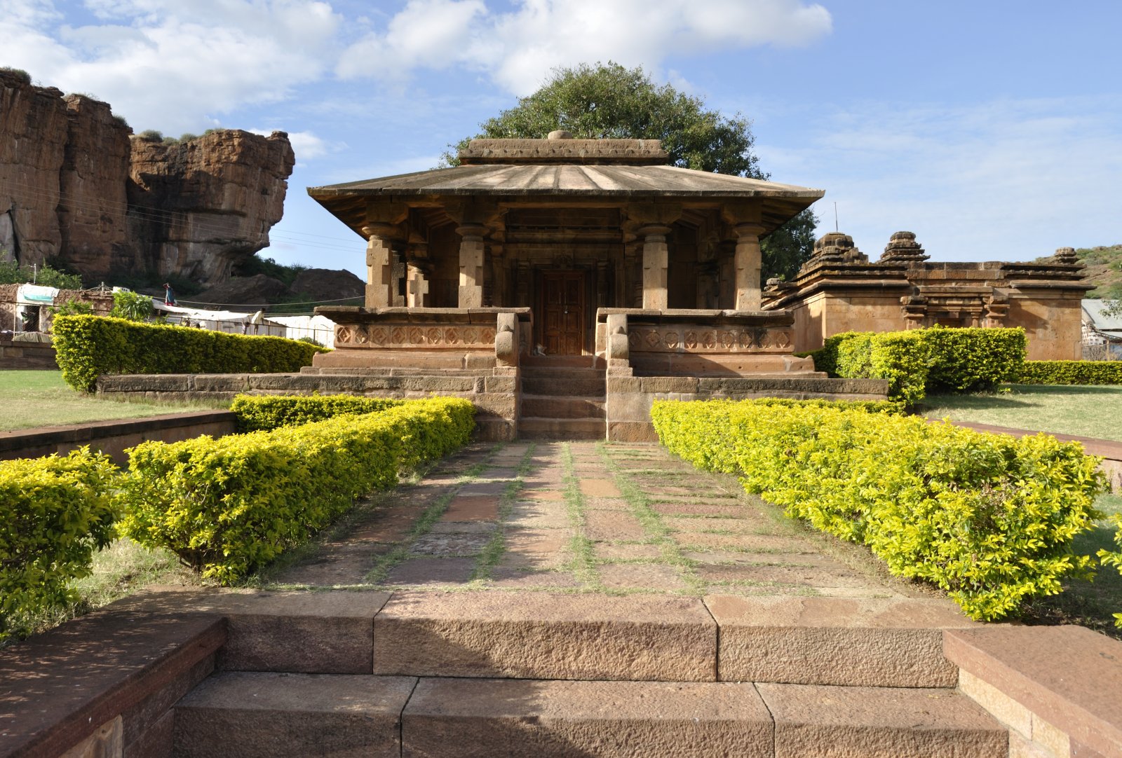 Badami Temples in karnataka - Badami | Secret World Trip Planner