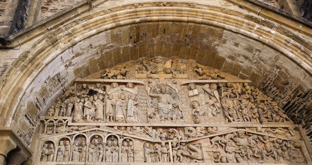 Conques, pärandi täis ajalugu ja traditsioone - Conques | Secret World Trip Planner