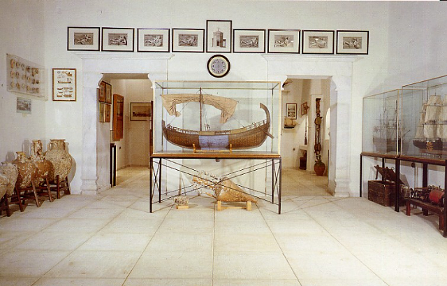 Egeuse mere muuseum - Mikonos | Secret World Trip Planner