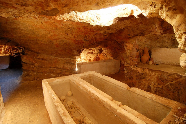 Necropolis of Puig des Molins - Eivissa | Secret World Trip Planner