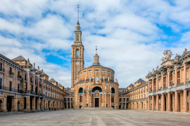 जगातील सर्वात मोठे ओव्हल चर्च - Gijón | Secret World Trip Planner