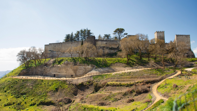 Lombardije kasteel - Enna | Secret World Trip Planner