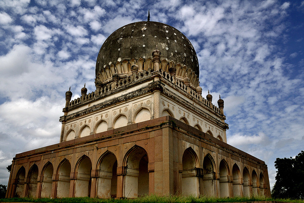Tumbas de Qutb Shahi en Hyderabad - Hyderabad | Secret World Trip Planner