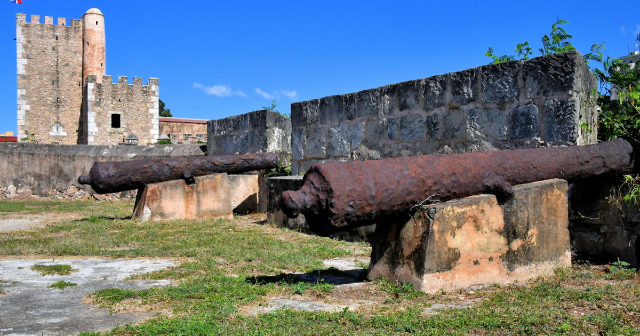 FORTALEZA OZAMA - Santo Domingo | Secret World Trip Planner