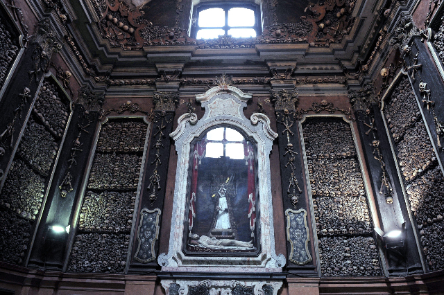 San Bernardino Alle Ossa - Milano | Secret World Trip Planner