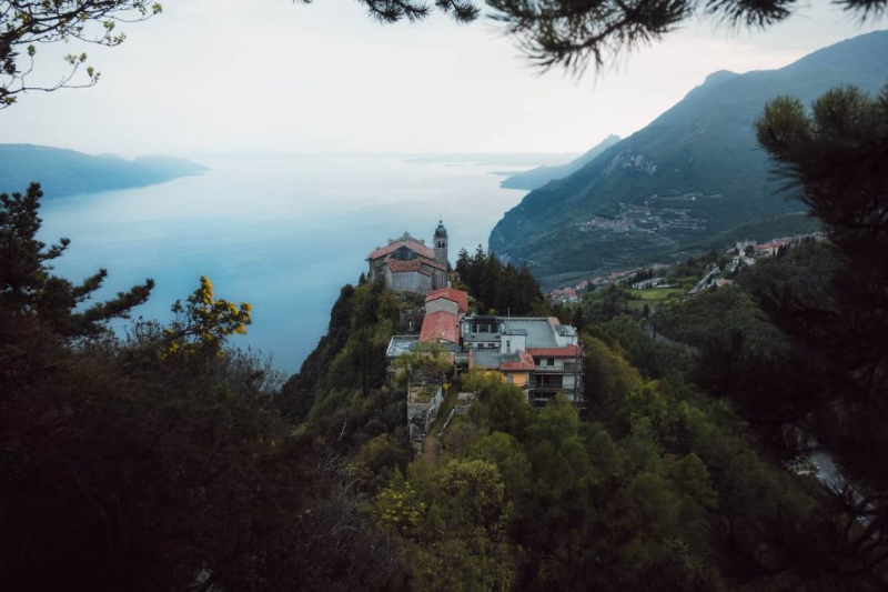 Svatyně Montecastello - Monterusciello | Secret World Trip Planner