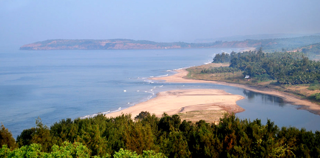 Ganpatipule,famous for its clean beach and clear waters - Ganpati Pule | Secret World Trip Planner