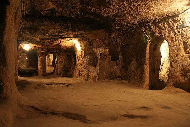 Labirinturile întunecate ale lui Derinkuy  - Derinkuyu | Secret World Trip Planner
