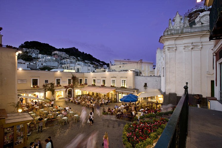 Kapri - Isola di Capri | Secret World Trip Planner